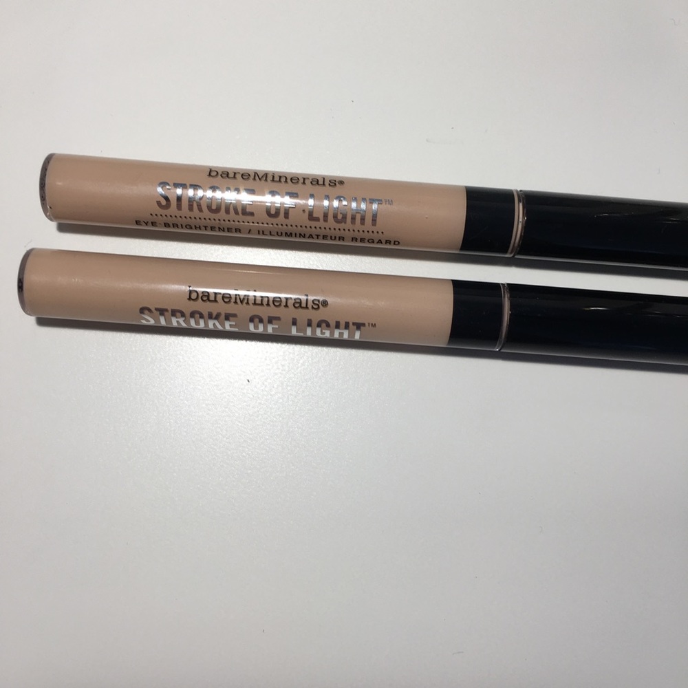 BareMinerals Stroke of Light Eye Brightener